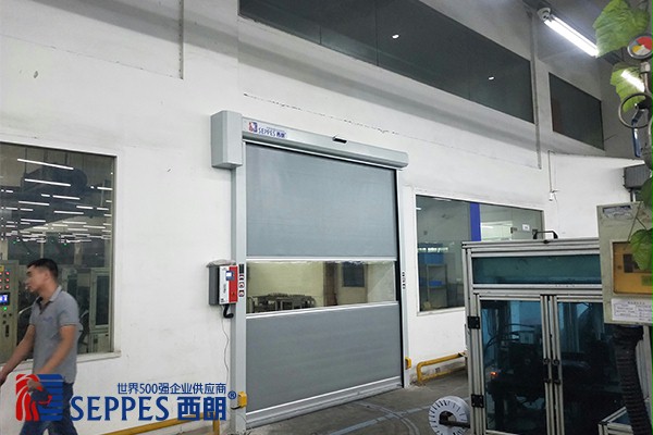 制造工厂汽车车间快速卷帘门1
