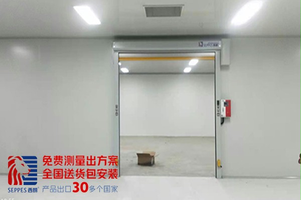 带有有观察视窗的快速门2 带有有观察视窗的快速门