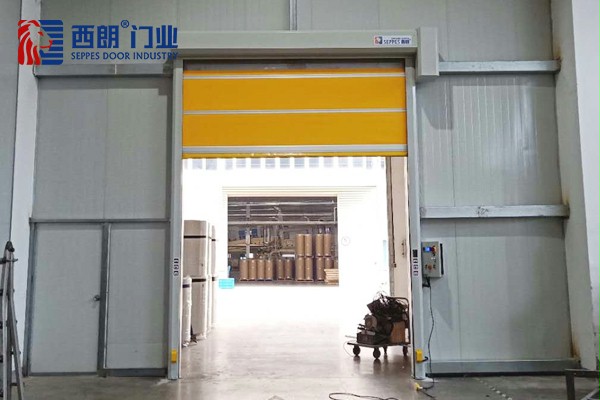 风力发电设备车间通道出口快速门