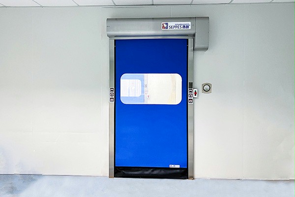 西朗门业洁净室快速门