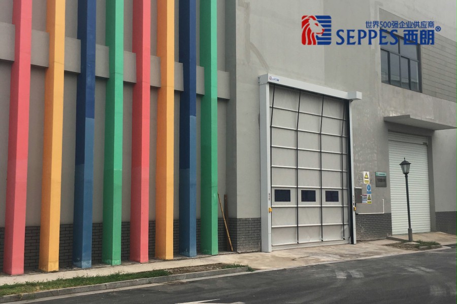 涂料化工厂保温堆积快速门