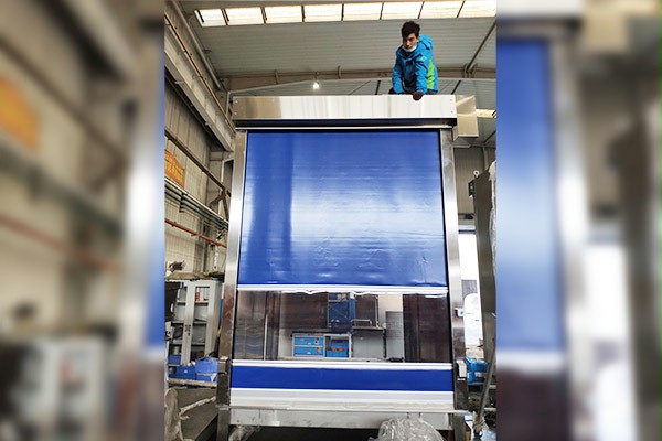 零部件设备车间快速卷帘门1 零部件设备车间快速卷帘门