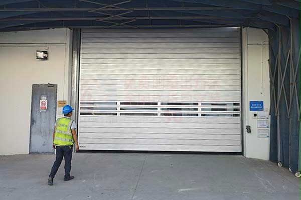 总装间双轴硬质快速卷帘门1 总装间双轴硬质快速卷帘门