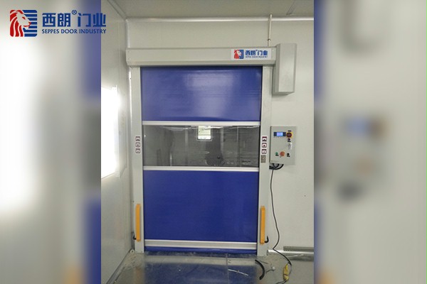 常州缓工厂冲车间PVC快速门1 常州缓工厂冲车间PVC快速门
